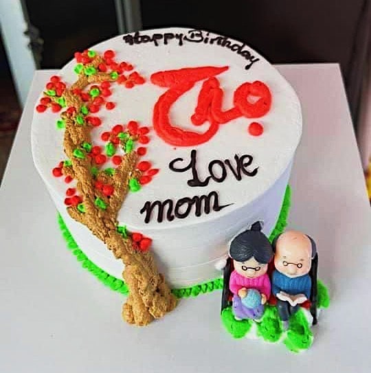 Dù mô hình lớn hay nhỏ cũng cần phải biết nơi lấy sỉ phụ kiện trang trí bánh kem tphcm