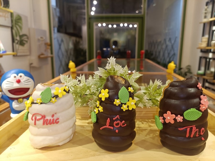 Số điện thoại 0909 808 587. Website lấy bánh cho quán cà phê giá sỉ tphcm cocobakery.vn.